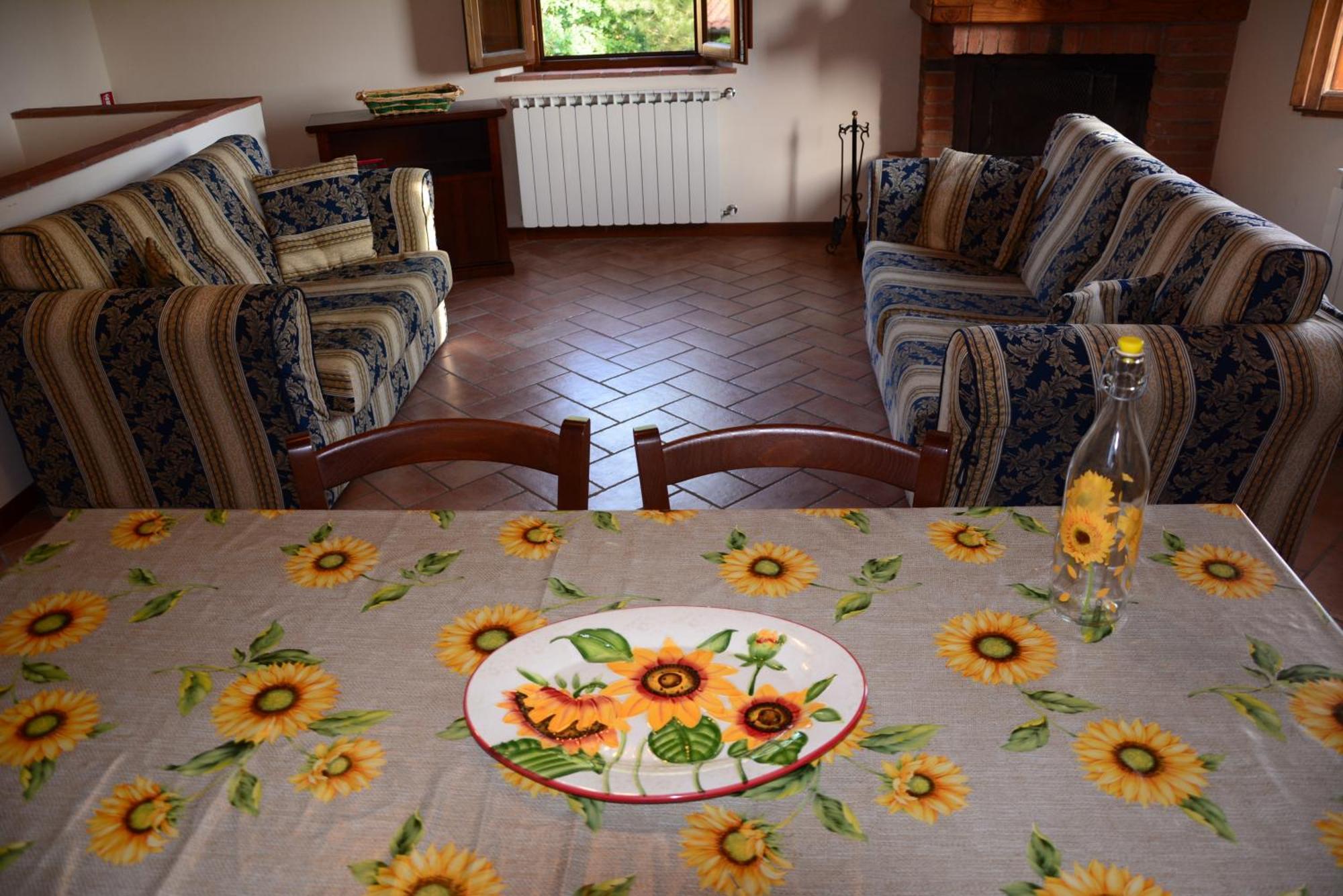 Agriturismo Podere Casalone Limite エクステリア 写真