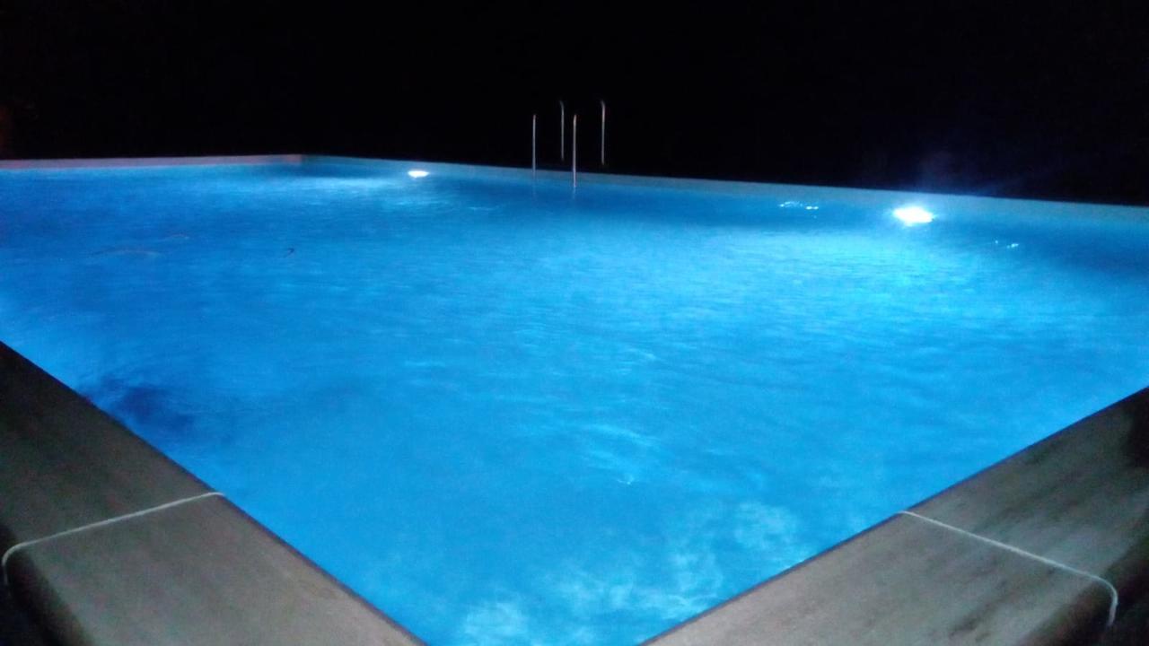 Agriturismo Podere Casalone Limite エクステリア 写真